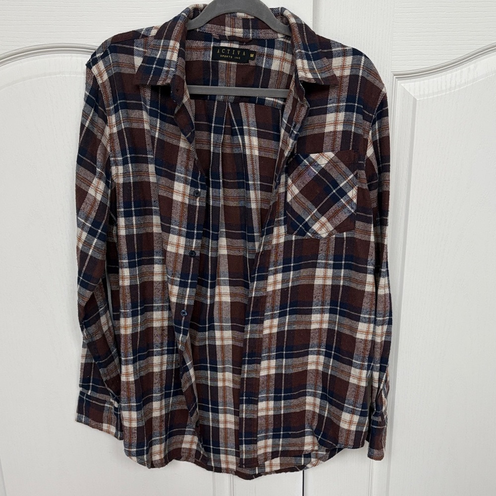 Active Spirit Brown Plaid Men's Casual Button-Down Shirt